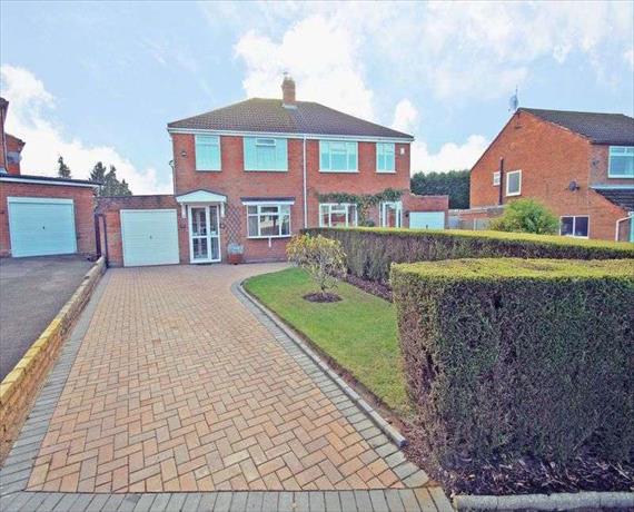 3&nbsp;Bedroom&nbsp;Semi-Detac...